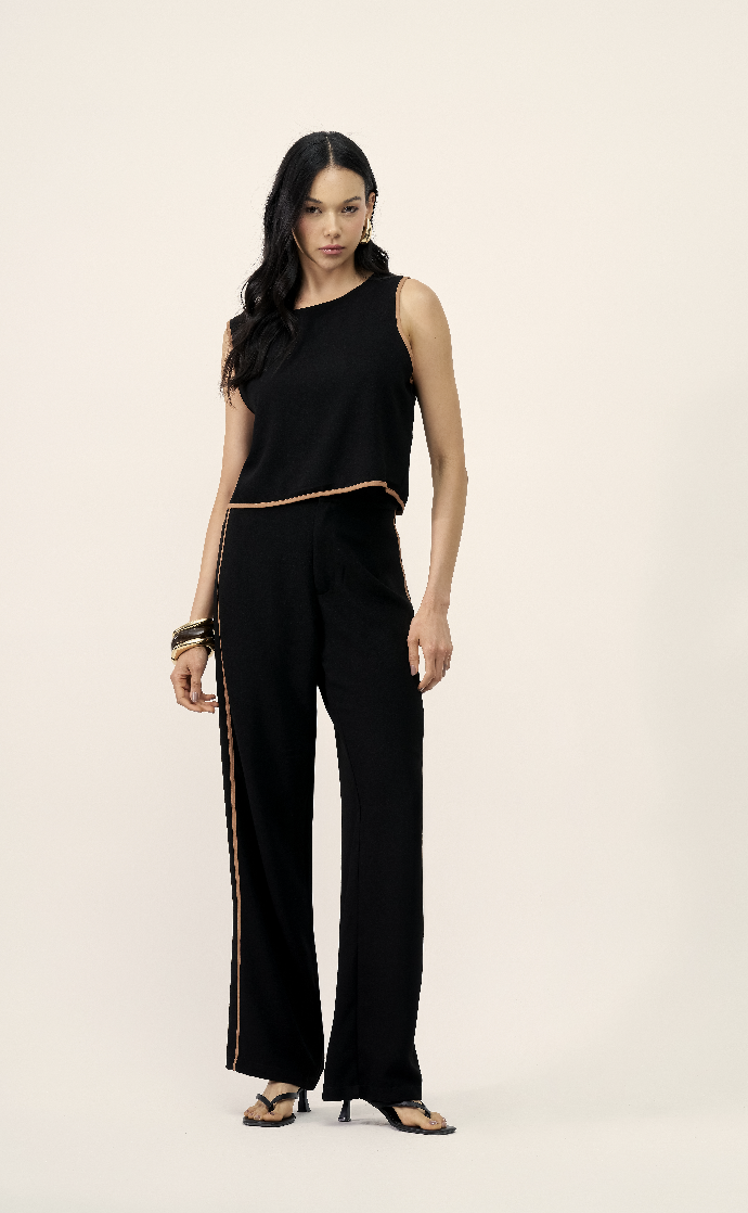 BLUSA PRETA